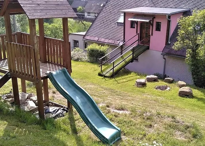U Hronova-4 By Interhome Apartmán